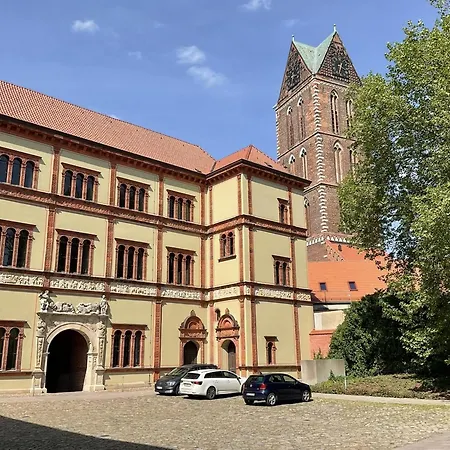 Nikolaiblick - Abc359 Apartman